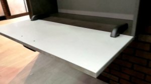 Барные кронштейны с доводчиком.  Открывание фасада вниз