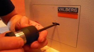 Вскрытие Сейфа [http://omkey.net]