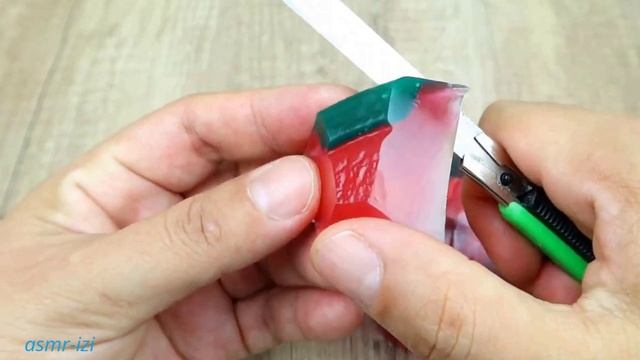АСМР мыло 21/Странное удовлетворяющее и расслабляющее видео нарезка мыла . Приятно смотреть