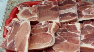 КЛАССНЫЙ РЕЦЕПТ "СВИНАЯ ШЕЯ С ШАМПИНЬОНАМИ! по-новомосковски...?
