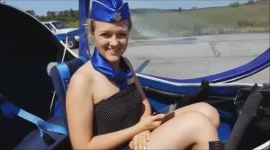 А Гартвиг в полете на автожире