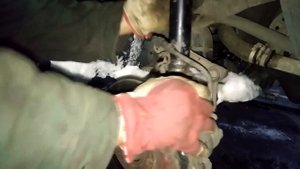 Замена передних пружин на Пежо 405