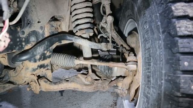 Разобрать до винтика Глобальная реконструкция Toyota Hilux Часть 1 смотреть онлайн