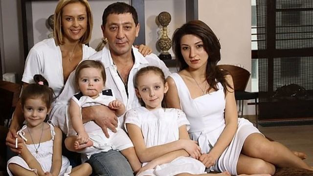 Только что! «Опускаются руки»: куда пропала жена Лепса после решения о разводе?