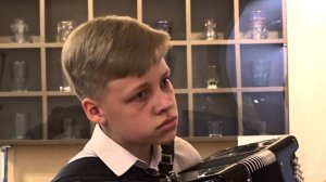 Валенки. Русская народная песня. Исполняет Егор Чугальский в проекте Музыка в  музее. 058