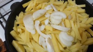 Картошка с сыром на сковороде//рецепт пальчики оближешь!!!//