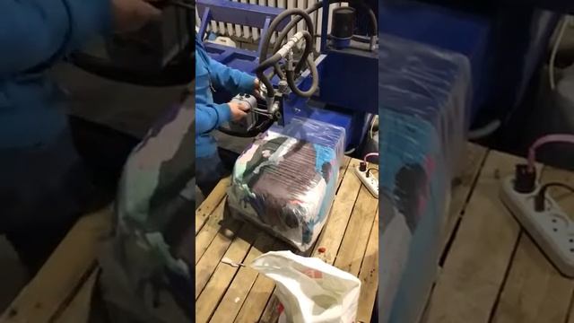 Работа пресса для заготовки обтирочной ветоши смотреть онлайн