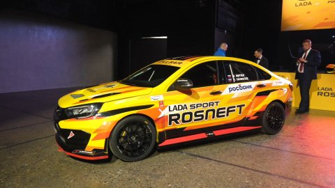 Lada Sport Rosneft представила пилотов и машины нового сезона | Новости с колёс №2460