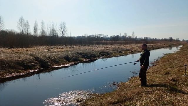 Рыбалка на поплавок. Рыбалка весной. Рыбалка 2023