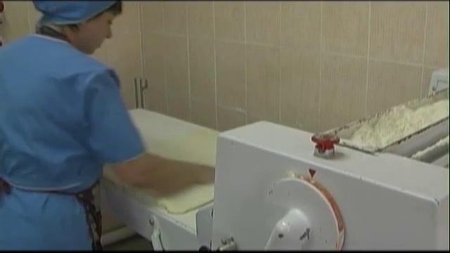 Тестораскаточная машина "Ролл-авто" смотреть онлайн