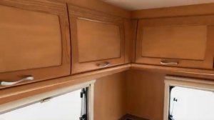 Обзор прицепа дачи Lunar Stellar 400.