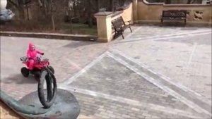Лиза Галкина самая крутая автогонщица среди девочек её возраста