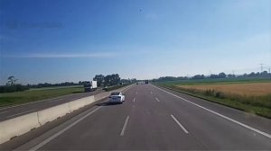 В пути шофёр дальнобойщик