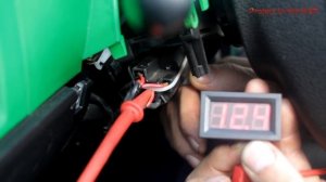 Установка цифрового вольтметра в Нексию