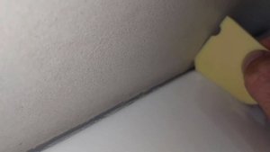 Удаляем грибок из примыкания ванны к плитке!