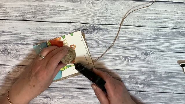 Как просто сделать МАГНИТ на холодильник в виде соломенной дамской ШЛЯПКИ. ПОДАРКИ на 8 МАРТА смотреть онлайн