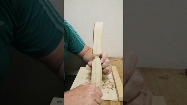 Резьба по дереву. Режем ложку часть 1