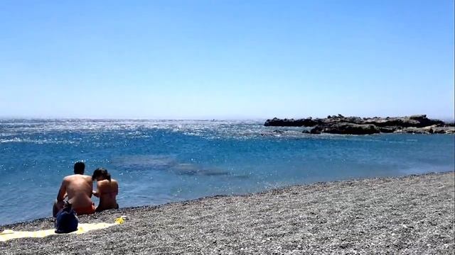 пляж в Иерапетре, юго-восток Крита, ветра мельтемья... смотреть онлайн