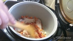 ЛАПША С КУРИЦЕЙ В МУЛЬТИВАРКЕ