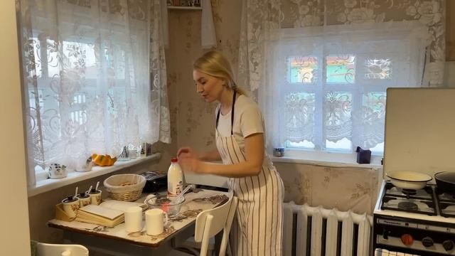 ДЕРЕВЕНСКИЕ ВЫХОДНЫЕ/ДЕЛАЕМ ГНЕЗДА ДЛЯ КУР/ПЕЧЕМ ВЕНСКОЕ ПЕЧЕНЬЕ