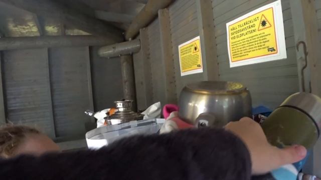 УЖЕ 1 ГОД! ПЬЕМ ЧАЙ ИЗ САМОВАРА в лесу смотреть онлайн