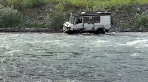 Самые крутые «водоплавающие» ЗИЛ 131 и Унимог?