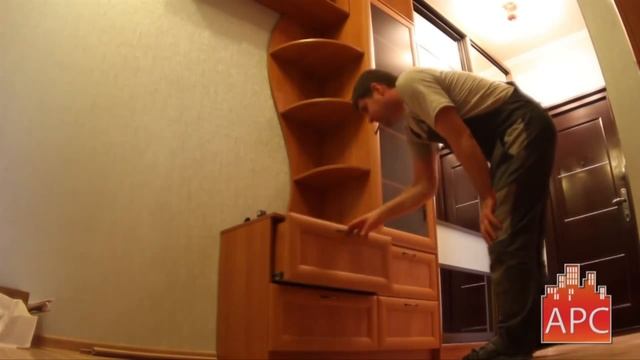 Прихожая, шкафы купе и книжный шкаф под заказ