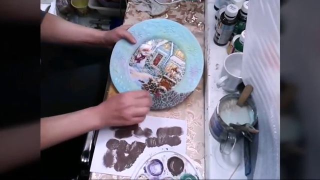 Новогодний декупаж тарелки. Имитация снега. Diy. смотреть онлайн