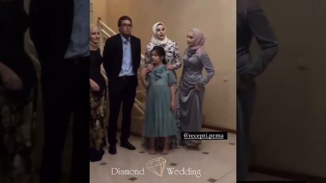 Яркая Светлая Свадьба Зарема Ростов сыграли в Шелковом Пути Арби и Невестка до 1 Миллион Просмотров смотреть онлайн