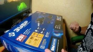 Бесщеточная сабельная пила ЗУБР Профессионал 20В SPB-180. Распаковка.