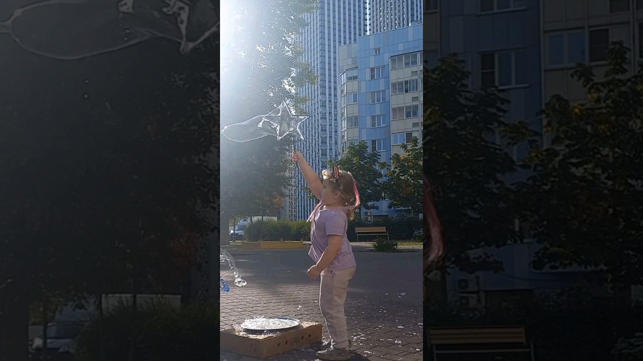 Взращиваю пузыряльщицу #актриса #шоу #дочка #театр #magic #иллюзия #трюк #мыльныепузыри