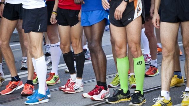 ПОЧЕМУ НОГИ СВОДИТ СУДОРОГОЙ? смотреть онлайн