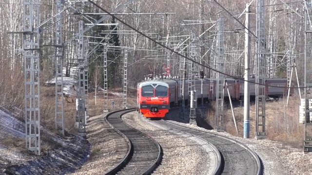 ПРИГОРОДНЫЙ ЭЛЕКТРОПОЕЗД ЭД9Т, ЭД9М, ЭД9Э