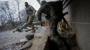 «Стреляйте, парни!»  Хотите увидеть, как бойцы ВС России освобождали Марьинку? Кадры ближнего боя