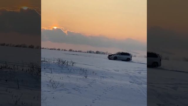 Выхлоп Akrapovic БМВ Х5 Е 70 смотреть онлайн