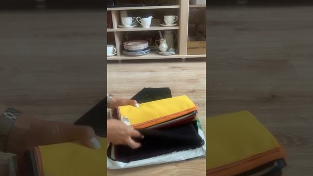 ВАУуу..Мой "тревожный чемоданчик ?" почти в сборе. Пришла моя палитра цветов ? смотреть онлайн