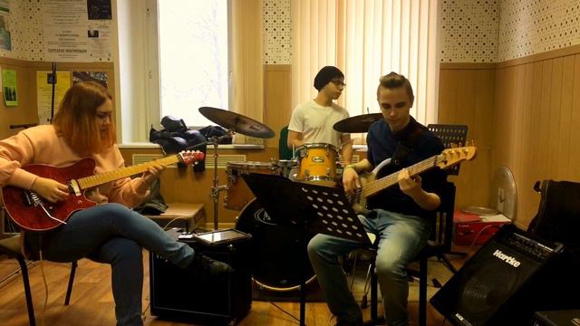 Rehearsal our student band