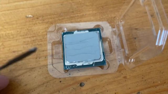 Upgrade the CPU on a motherboard with an Intel LGA 1200 socket.