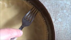 Пирог с ягодой и безе