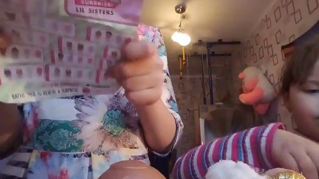 День рождения было 15 апреля попались куколки лол с блестящей коллекции смотреть онлайн