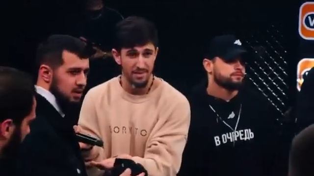 Азизхан Чоршанбиев жёстко ответил ему .Амирхан Оев смотреть онлайн