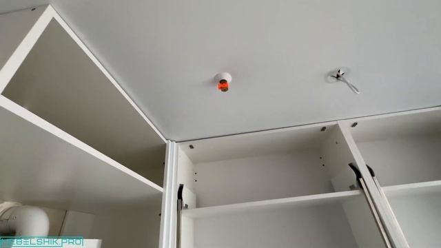 Монтаж угловой кухни под потолок смотреть онлайн