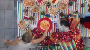 (2016) Finish Powerball (таблетки для посудомоечной машины) справится со всем