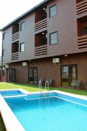 Снять номер в гостинице в Геленджике. Отдых в Геленджике в р-не Тонкий мыс. «Терраса» ГОСТЕВОЙ ДОМ