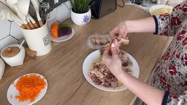VLOG: САДИМ ОГОРОД/ДОМАШНЯЯ ЛАПША/ВСЕ ОТМЫЛА/ПИГМЕНТАЦИЯ