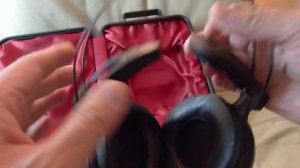 Audio Technica ATH-W5000 headphones unboxing