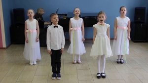 Ю.Корнаков, слова П. Каганова "Нет страны чудесней"