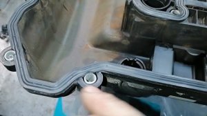 Ford Escape 2.3л замена прокладки кр. клапанов.