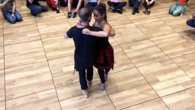 Kristofer Mencák & Justyna Sustic - Kizomba Fusion - Bachaturo 2017 смотреть онлайн