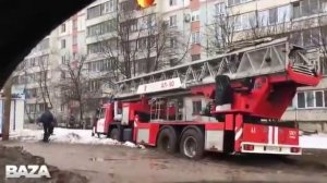 Пожарная машина застряла в грязи